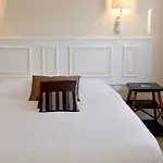 Hotel The Originals City, Chantecler, Le Mans
