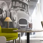 Hotel The Originals City, Chantecler,