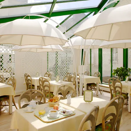 Отель The Originals City, Chantecler, Ле-Ман