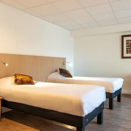 Отель The Originals City, Chantecler,