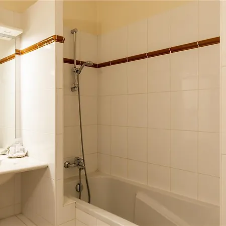 The Originals City, Chantecler, Szálloda Le Mans