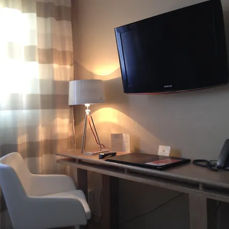 Hotel The Originals City, Chantecler,