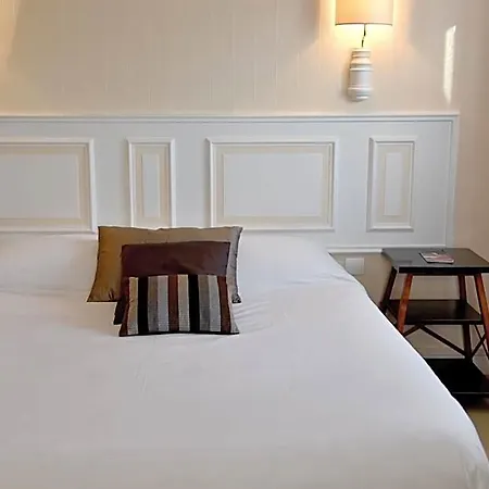 The Originals City, Chantecler, 3* לה מאנש