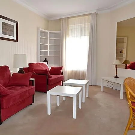 The Originals City, Chantecler, מלון 3*