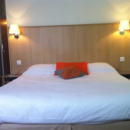 The Originals City, Chantecler,