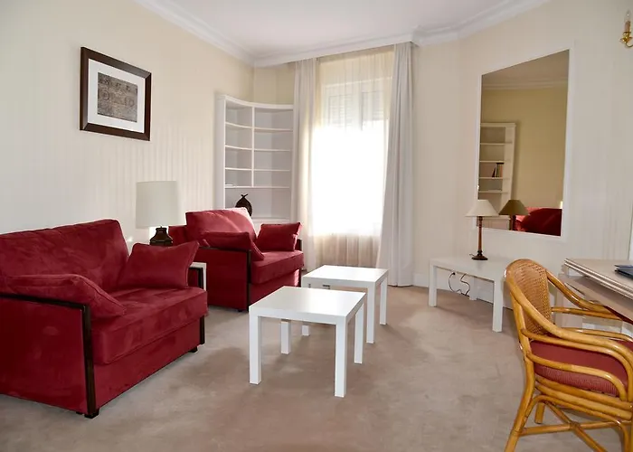 Hotel The Originals City, Chantecler, Le Mans