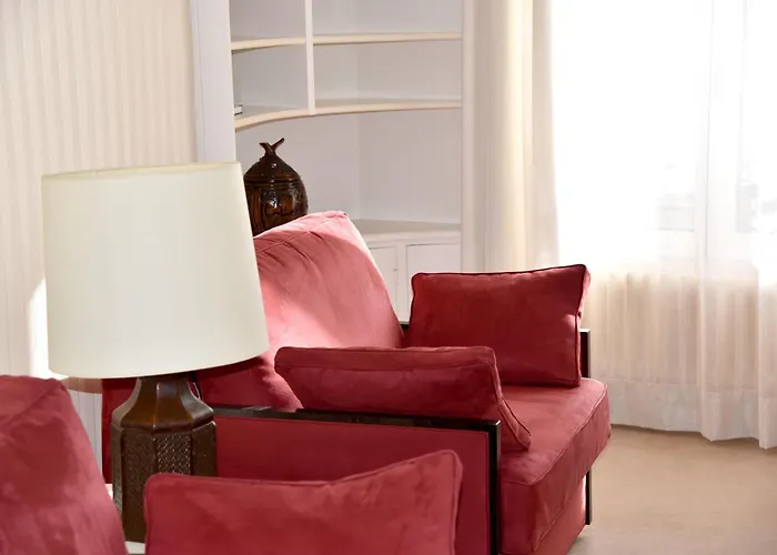 The Originals City, Chantecler, Hotel