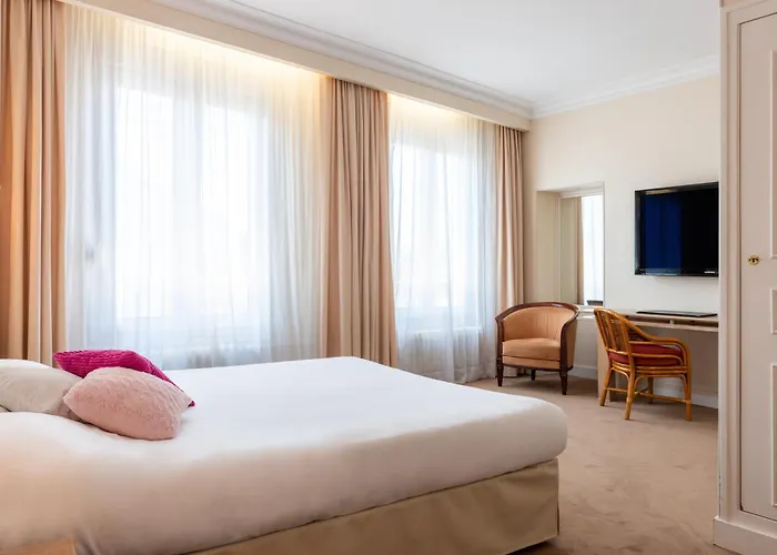 Hotel The Originals City, Chantecler, Le Mans