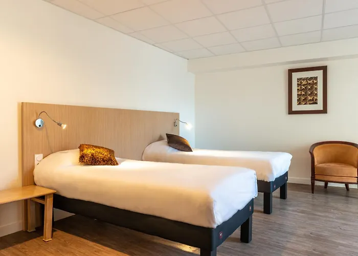 Hotel The Originals City, Chantecler,