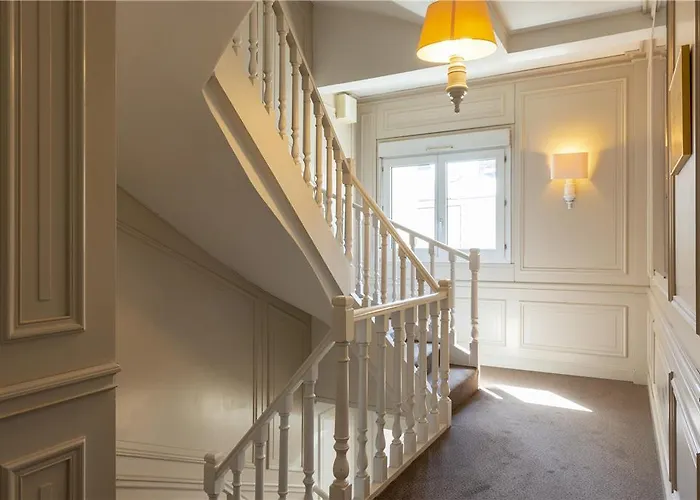 Hotel The Originals City, Chantecler,