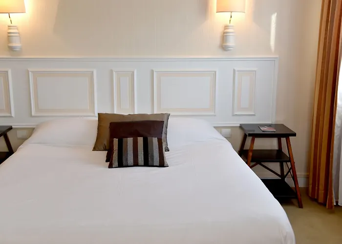 Hotel The Originals City, Chantecler, Le Mans