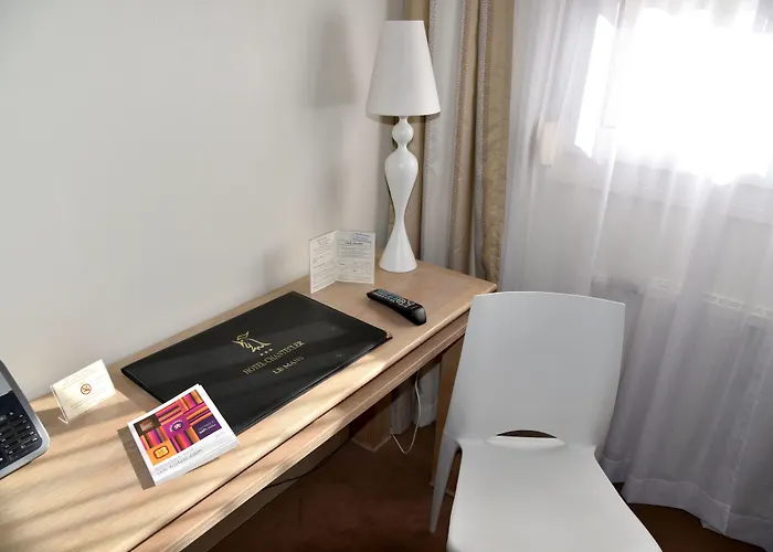 The Originals City, Chantecler,