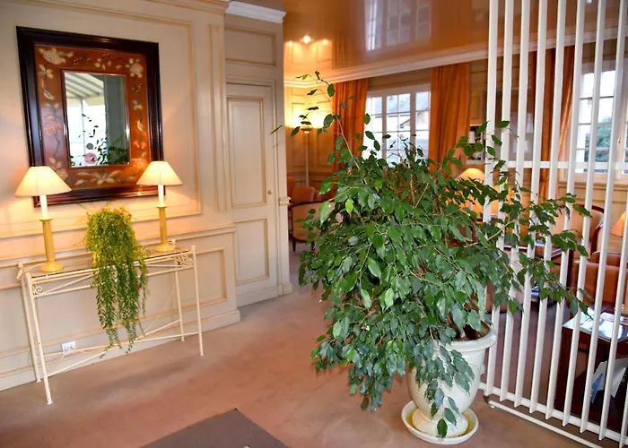 Hotel The Originals City, Chantecler, 3*